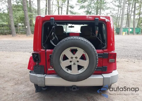 2011 Jeep Wrangler Unlimited Sahara из США, поврежденный, VIN 1J4HA5H13BL506878